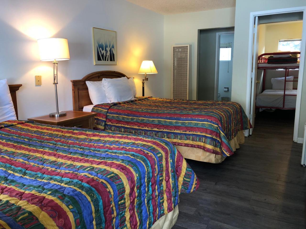 Cedar Inn & Suites South Lake Tahoe Bilik gambar